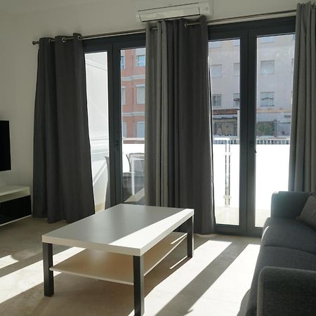 Apartamento Turistico Hermanos Infantes 埃斯特波纳 外观 照片