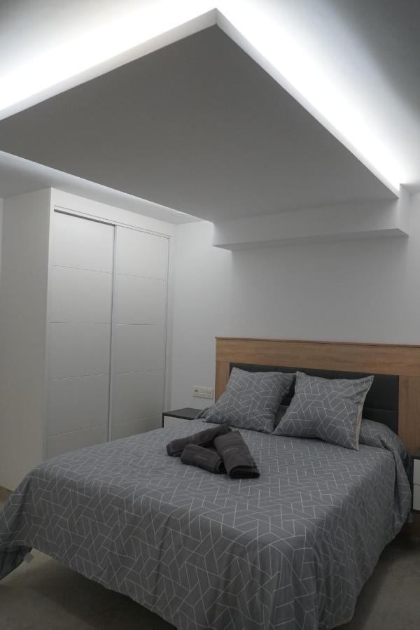 Apartamento Turistico Hermanos Infantes 埃斯特波纳 外观 照片