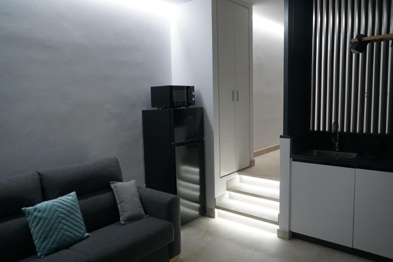 Apartamento Turistico Hermanos Infantes 埃斯特波纳 外观 照片