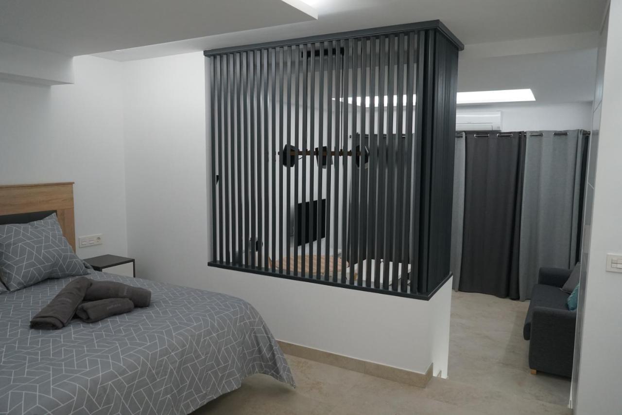 Apartamento Turistico Hermanos Infantes 埃斯特波纳 外观 照片