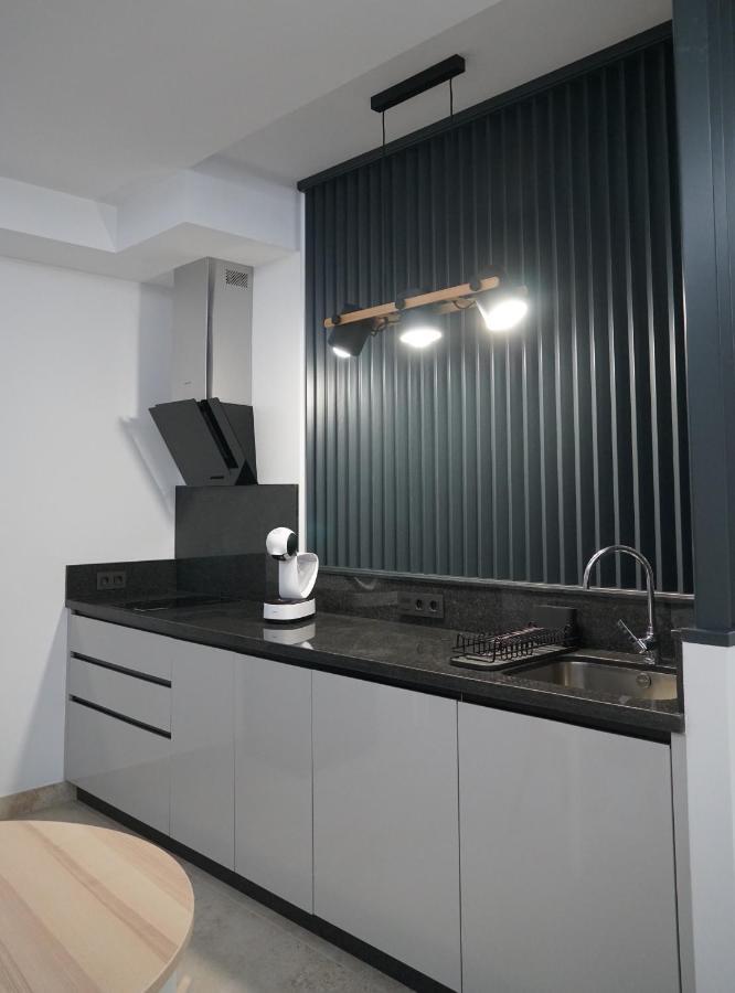 Apartamento Turistico Hermanos Infantes 埃斯特波纳 外观 照片